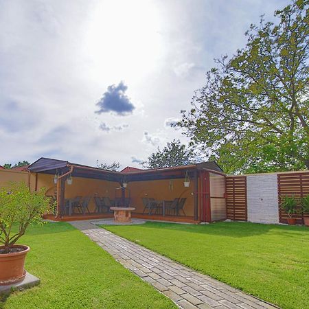 Kalvin Utcai Apartmanok Hajdúszoboszló Exterior foto