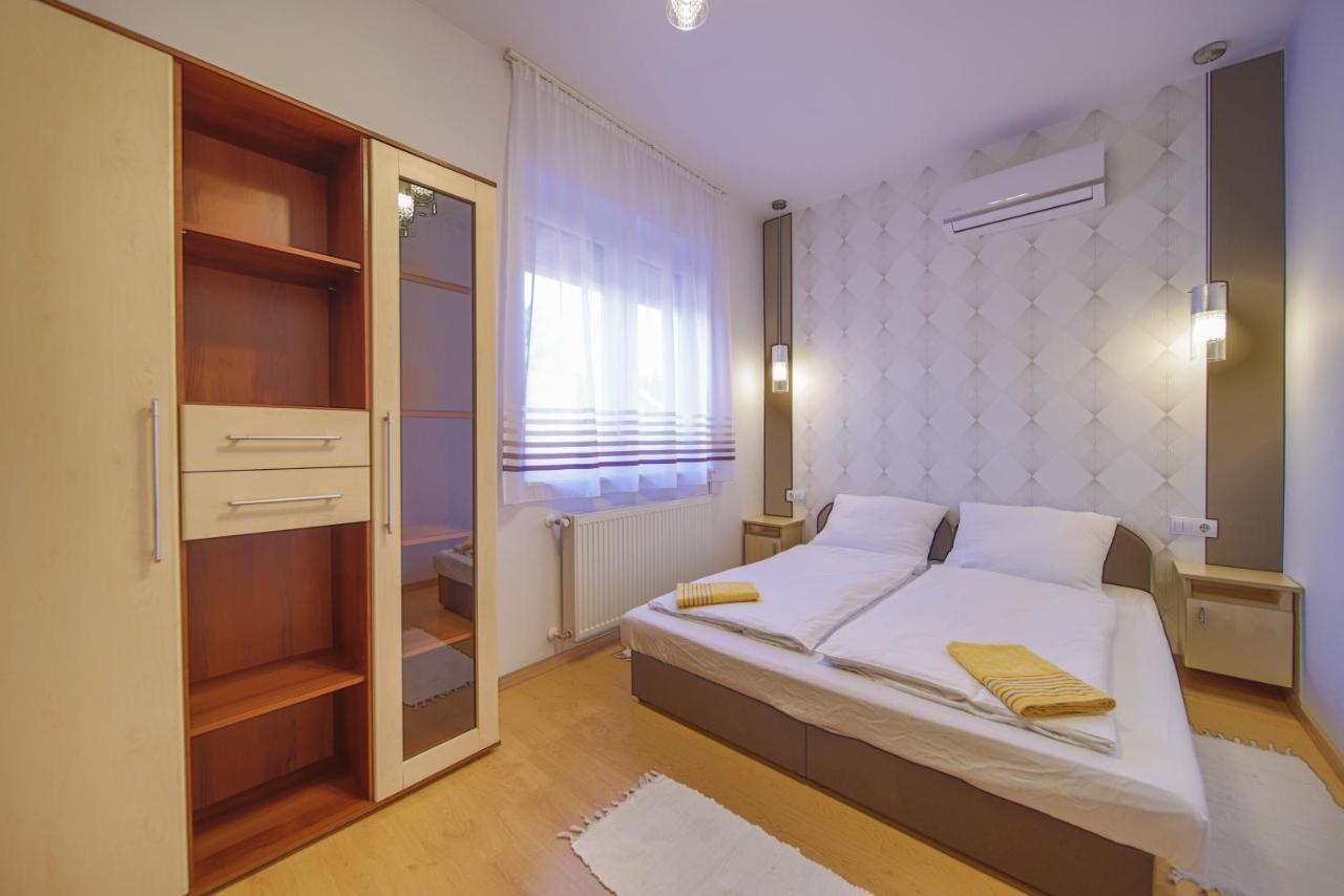 Kalvin Utcai Apartmanok Hajdúszoboszló Exterior foto